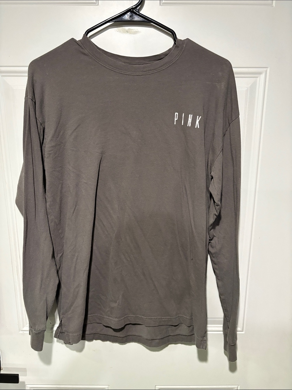PINK Victoria's Secret Long Sleeve Crewneck Tee - Charcoal